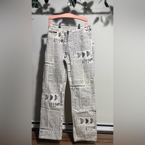 Zara Denim - Zara Black and White Newspaper Print Women's Jeans